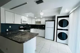 11983 Shakerwood Ln, Wellington, FL 33414 - Photo 12