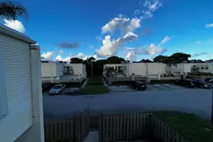 11983 Shakerwood Ln, Wellington, FL 33414 - Photo 30