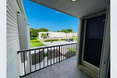11983 Shakerwood Lane, Wellington, FL 33414 - Photo 30