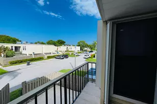 11983 Shakerwood Ln, Wellington, FL 33414 - Photo 32