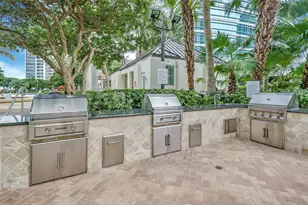 347 N New River Dr E, Fort Lauderdale, FL 33301 - Photo 14