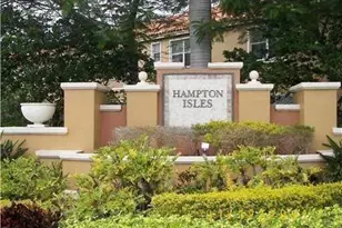 765 SW 107th Ave, Pembroke Pines, FL 33025 - Photo 18