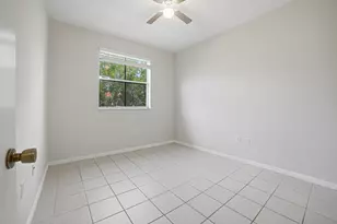765 SW 107th Ave, Pembroke Pines, FL 33025 - Photo 18