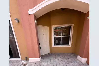 765 SW 107th Avenue #2303, Pembroke Pines, FL 33025 - Photo 2