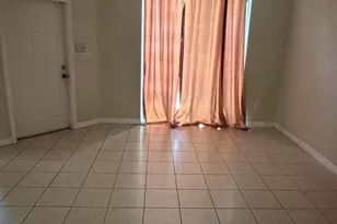 765 SW 107th Ave, Pembroke Pines, FL 33025 - Photo 14