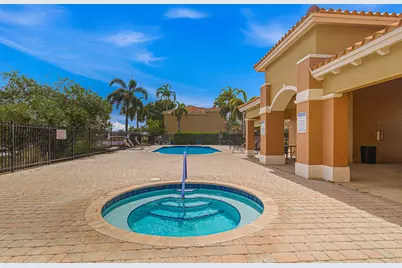 765 SW 107th Avenue #2303, Pembroke Pines, FL 33025 - Photo 32