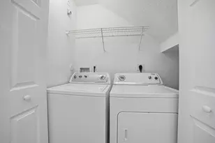765 SW 107th Ave, Pembroke Pines, FL 33025 - Photo 6