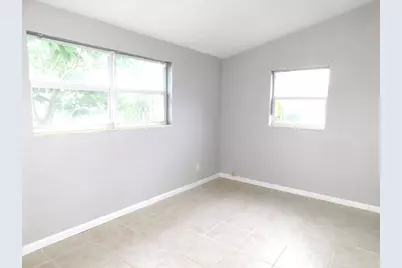 749 Camellia Drive, Royal Palm Beach, FL 33411 - Photo 10
