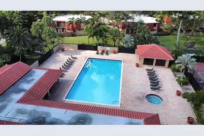 8141 Severn Drive #D, Boca Raton, FL 33433 - Photo 2