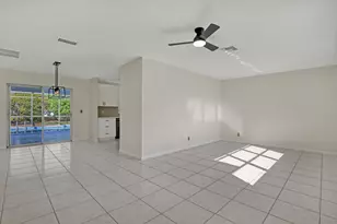 9715 Dahlia Ave, Palm Beach Gardens, FL 33410 - Photo 4