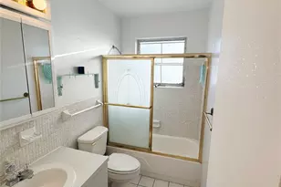 310 S Cypress Rd, Pompano Beach, FL 33060 - Photo 16