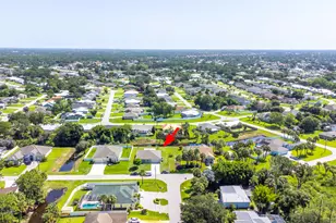 2033 SW Leafy Rd, Port Saint Lucie, FL 34953 - Photo 36