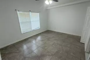 678 SW Pueblo Terrace, Port Saint Lucie, FL 34953 - Photo 12