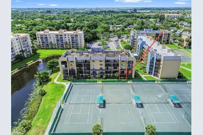 2828 Tennis Club Drive #202, West Palm Beach, FL 33417 - Photo 2