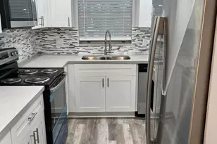 1340 NE 28th Ave, Pompano Beach, FL 33062 - Photo 2