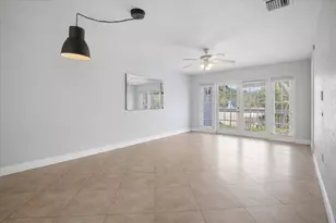 2420 SE 17th St, Fort Lauderdale, FL 33316 - Photo 2