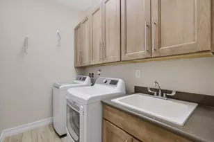 12100 Kalmar Cir S, Parkland, FL 33076 - Photo 46