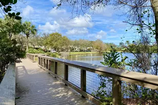 335 E Thatch Palm Cir, Jupiter, FL 33458 - Photo 40
