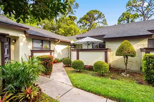 291 Amber Ct, Royal Palm Beach, FL 33411 - Photo 2