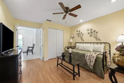 291 Amber Court, Royal Palm Beach, FL 33411 - Photo 18