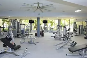 9517 Fontainebleau Blvd, Miami, FL 33172 - Photo 14