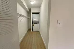 9517 Fontainebleau Blvd, Miami, FL 33172 - Photo 4
