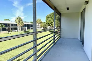 9 Hastings A, West Palm Beach, FL 33417 - Photo 8