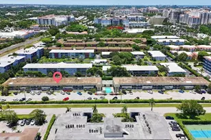 55 SE 14th St, Boca Raton, FL 33432 - Photo 32