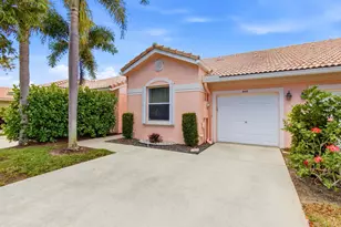 308 Coral Trace Ct, Delray Beach, FL 33445 - Photo 2