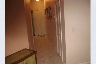 10232 SW 16th Court, Pembroke Pines, FL 33025 - Photo 10