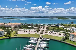 21 Harbour Isle Dr W, Fort Pierce, FL 34949 - Photo 20