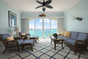 21 Harbour Isle Dr W, Fort Pierce, FL 34949 - Photo 2