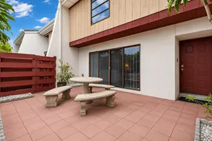 3015 Oaktree Ln, Hollywood, FL 33021 - Photo 2