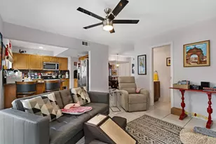 3015 Oaktree Ln, Hollywood, FL 33021 - Photo 18