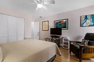 3015 Oaktree Ln, Hollywood, FL 33021 - Photo 26