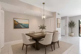 3015 Oaktree Ln, Hollywood, FL 33021 - Photo 10