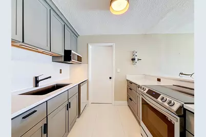 9416 SW 51st Place, Cooper City, FL 33328 - Photo 6