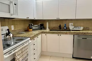 6449 Bay Club Dr, Fort Lauderdale, FL 33308 - Photo 12