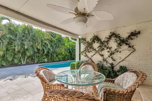 246 Gray St, West Palm Beach, FL 33405 - Photo 4