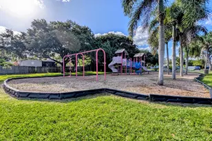 407 NW 7th St, Boynton Beach, FL 33426 - Photo 34