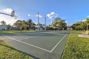 407 NW 7th St, Boynton Beach, FL 33426 - Photo 32