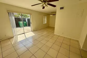 8028 SW 17th Pl, Davie, FL 33324 - Photo 8