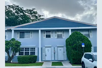 8028 SW 17th Place, Davie, FL 33324 - Photo 1