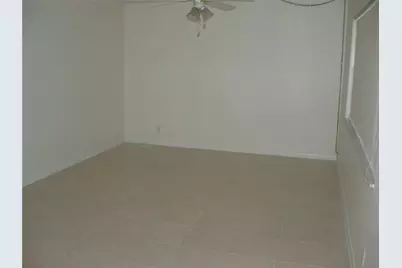 8028 SW 17th Place #4-5, Davie, FL 33324 - Photo 6