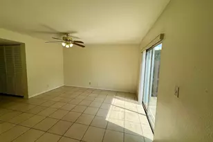 8028 SW 17th Pl, Davie, FL 33324 - Photo 6