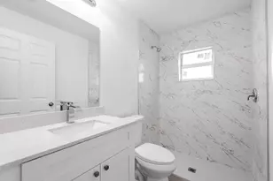 3018 SE Iris St, Stuart, FL 34997 - Photo 8