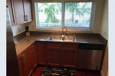 621 E Woolbright Road #202, Boynton Beach, FL 33435 - Photo 4