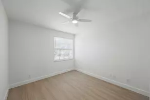 11614 NW 2nd Dr, Coral Springs, FL 33071 - Photo 18