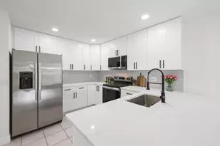 11614 NW 2nd Dr, Coral Springs, FL 33071 - Photo 10