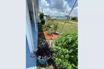 2023 Saint Lucie Boulevard #309, Fort Pierce, FL 34946 - Photo 28